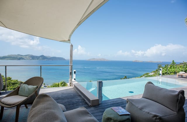 pool at Villa Sunset