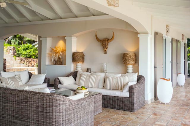 Indigo - Outside living at Villa Terre Indigo