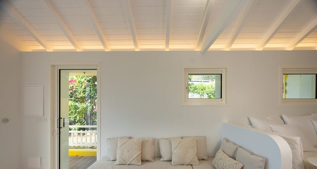 Yellow-Hut---Juillet-2025---©Kenzo-Khan,-@stbarth.pictures---36-header at Villa The Yellow Hut