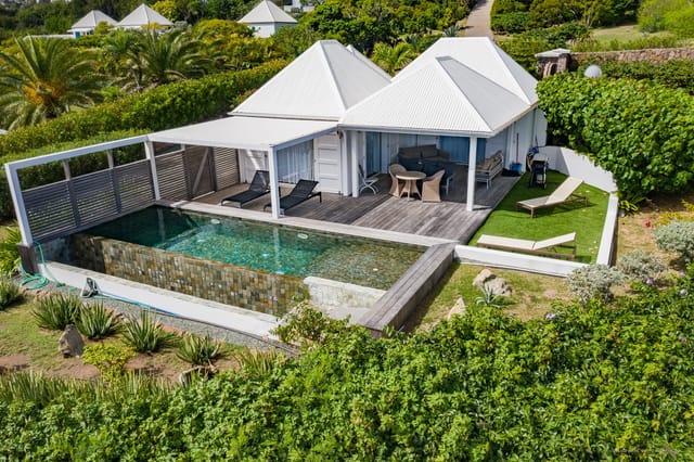 pool at Villa Alphane
