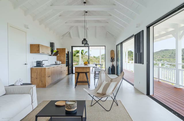 Living at Villa Amalur