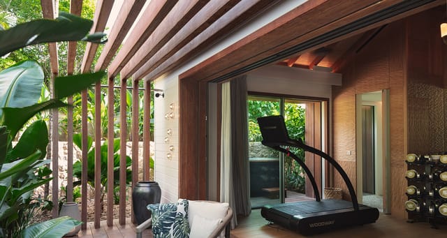 _MG_2504-header at Villa Nougat